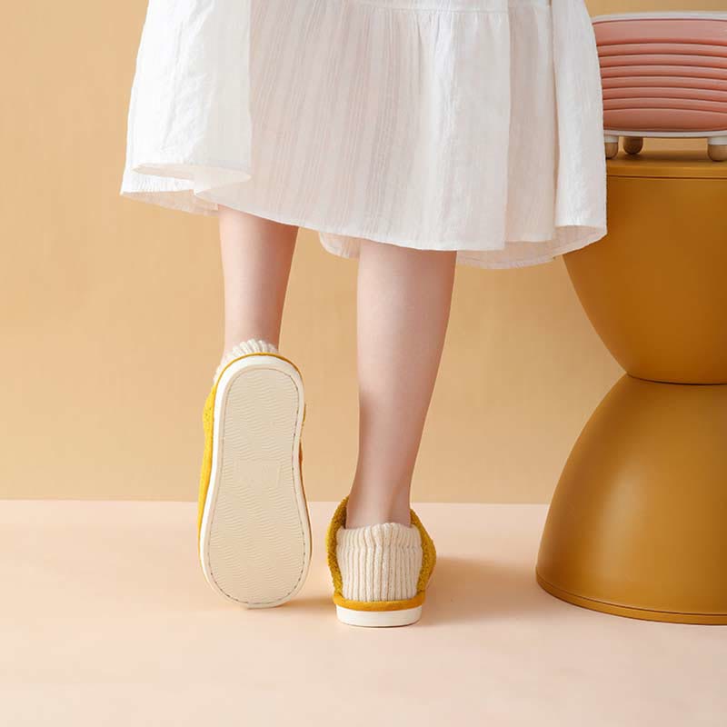 Übergröße Slipper-Socken mit Schneeflockenmuster - image 1