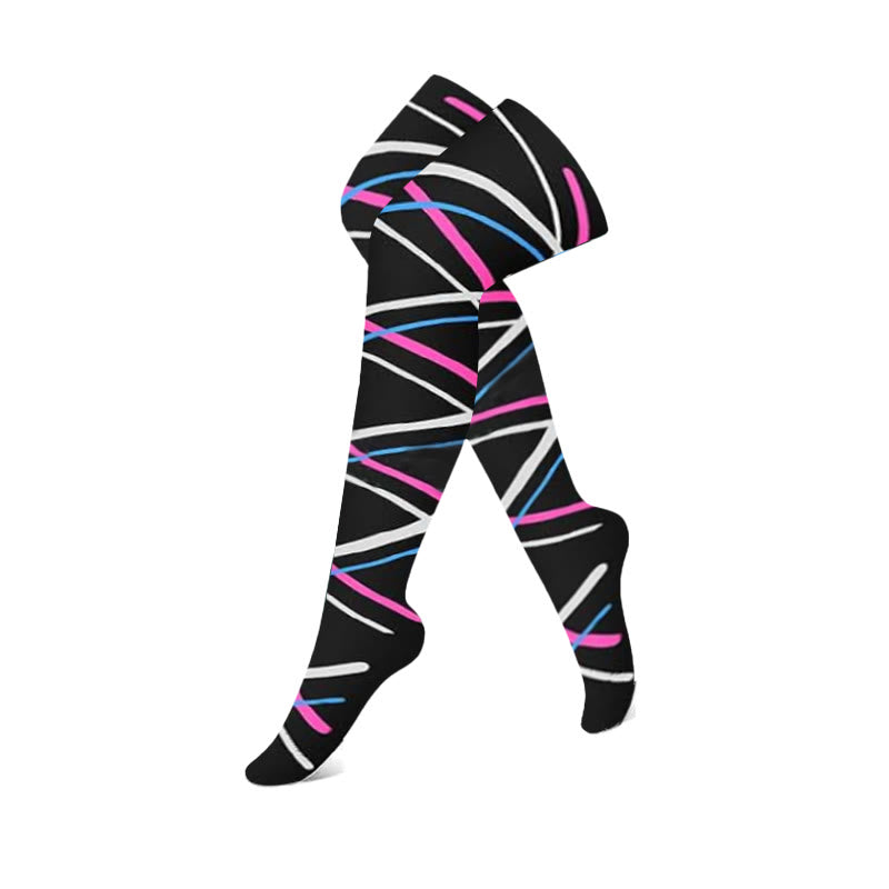 Schwarze und rosa Colorblock-Kompressionsstrümpfe mit Oberschenkelhöhe (3 Paar)