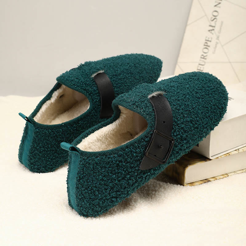 Modische Slipper-Socken mit Schnalle in Übergröße