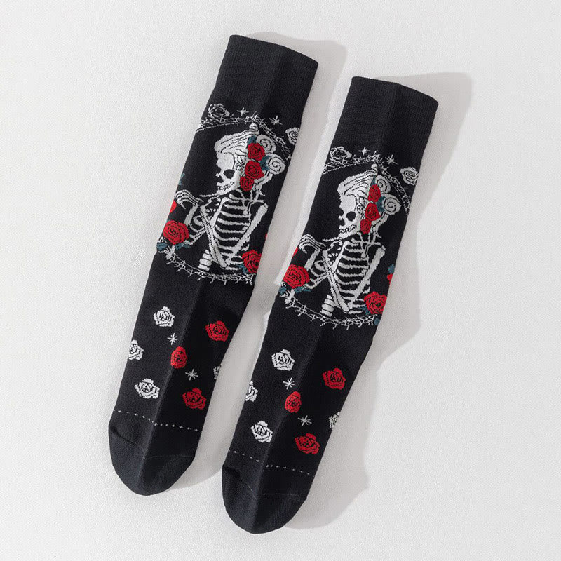 Modische Crew-Socken mit Totenkopfmotiv in Übergröße (3 Paar) - image 5