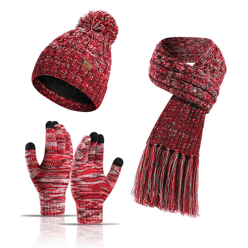 Klassisches 3-in-1-Set mit passenden Handschuhen, Beanie und Schal