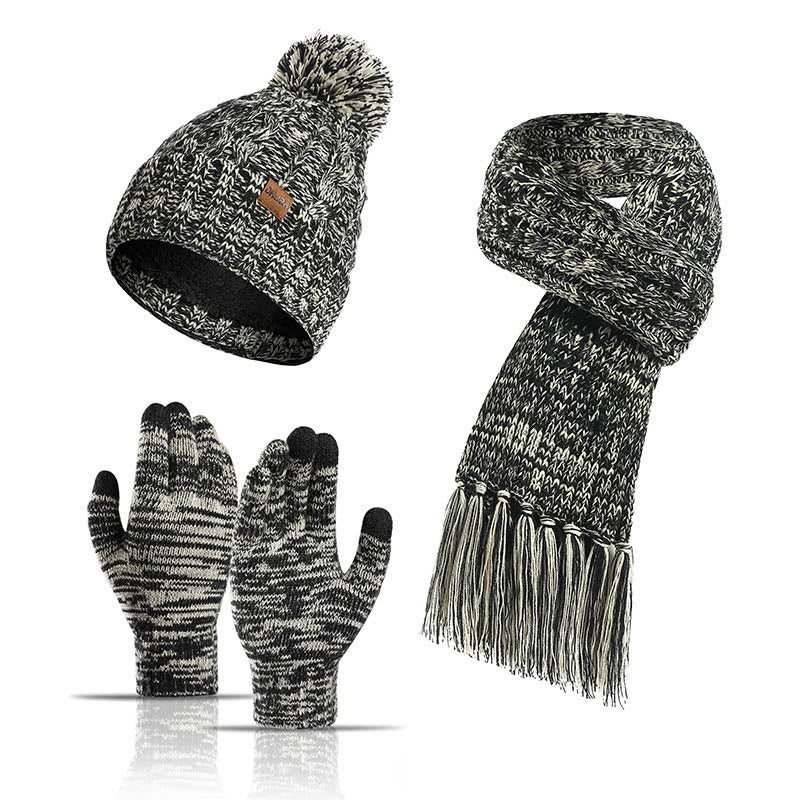 Klassisches 3-in-1-Set mit passenden Handschuhen, Beanie und Schal