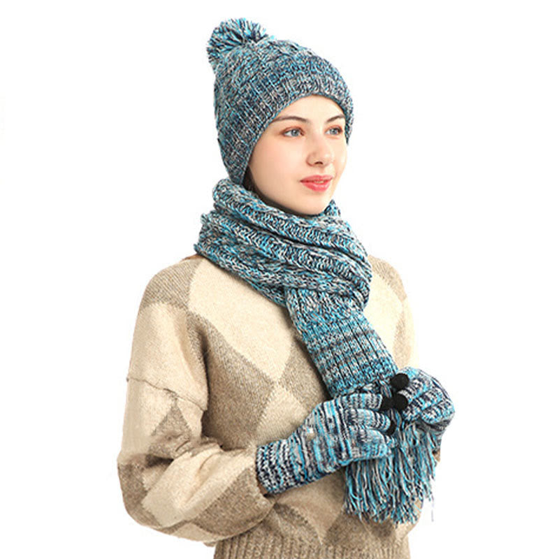 Klassisches 3-in-1-Set mit passenden Handschuhen, Beanie und Schal