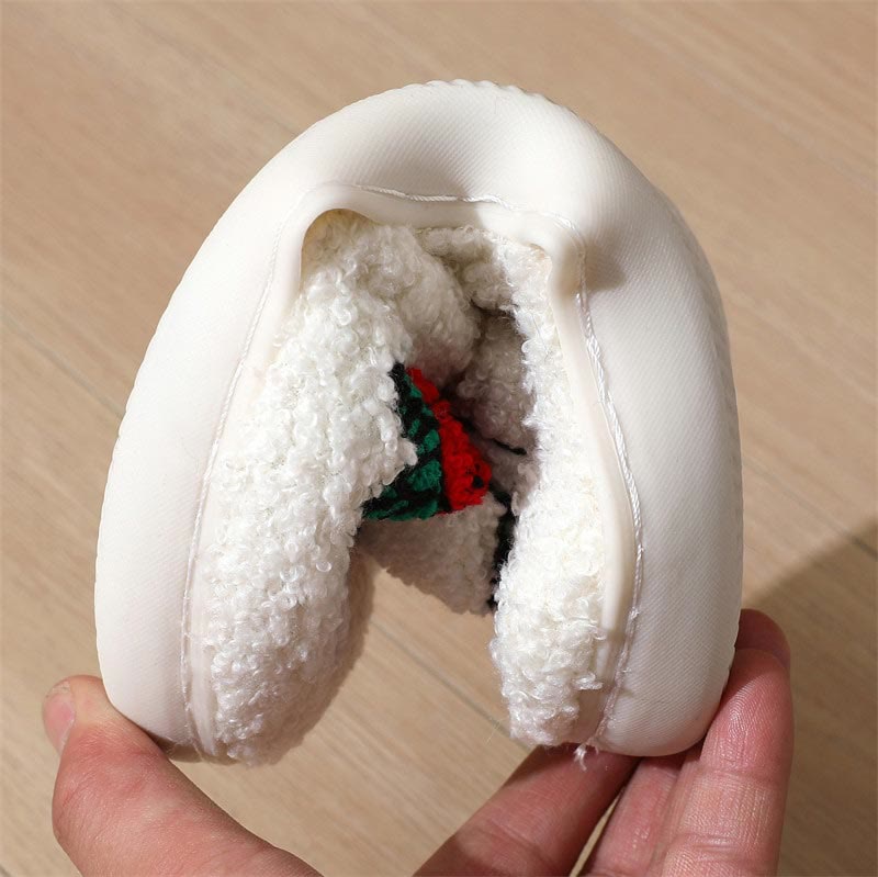 Hausschuhe mit Fledermausschädel in Übergröße - image 4