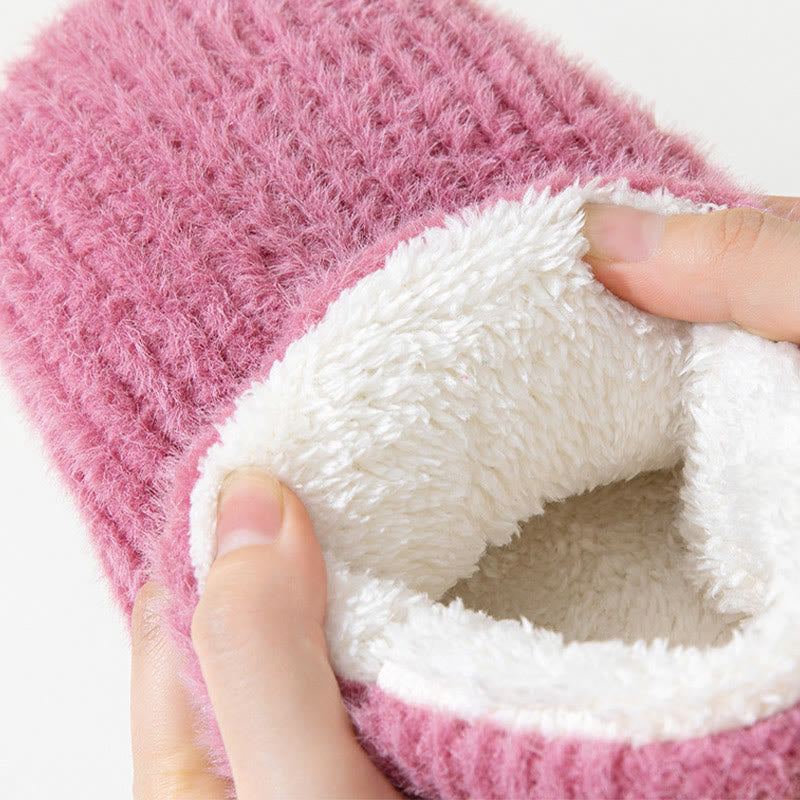 Bequeme Hausschuhe in Bonbonfarben in Übergröße - image 5