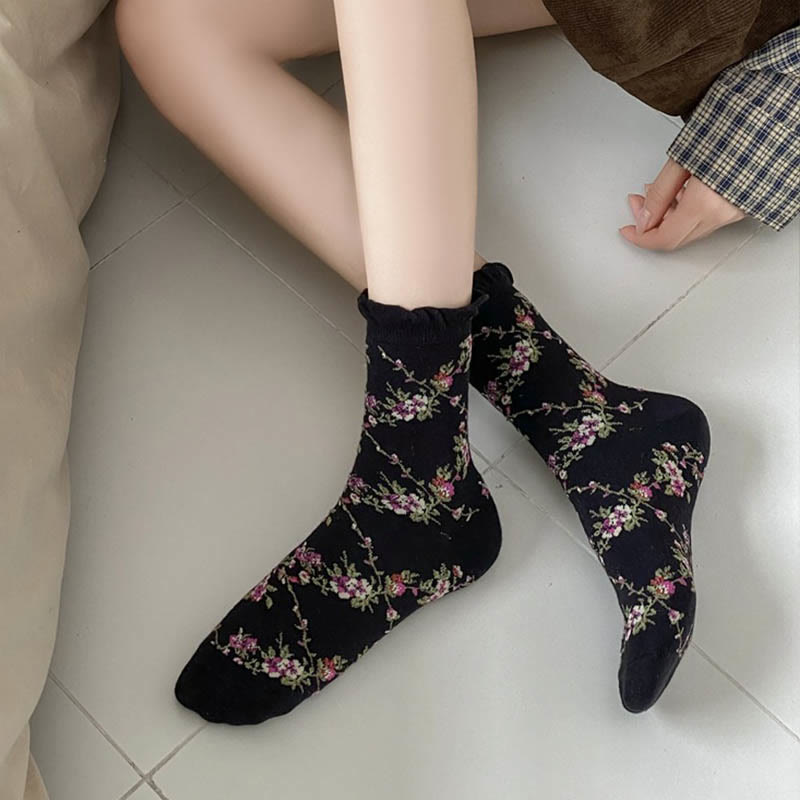 Süße Viertelsocken mit kleinen Blumenmustern (5 Paar) - image 5