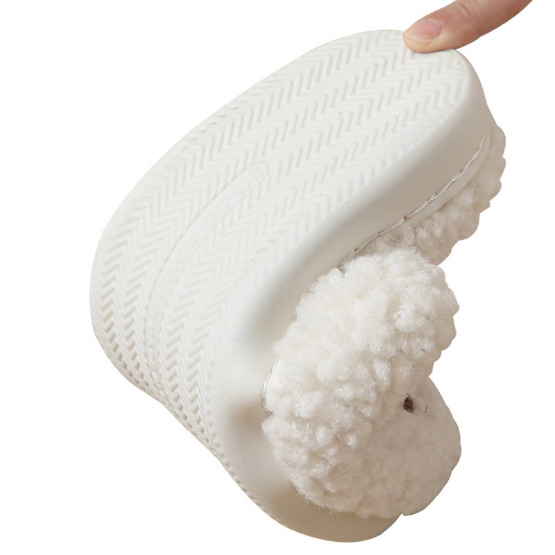 Hausschuhe mit Cartoon-Bärenmotiv in Übergröße - image 7