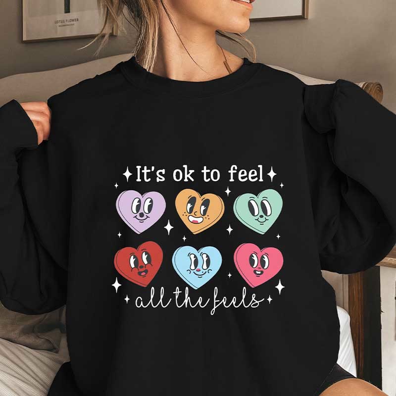 Sweatshirt mit „Love Emoticon“ in Übergröße