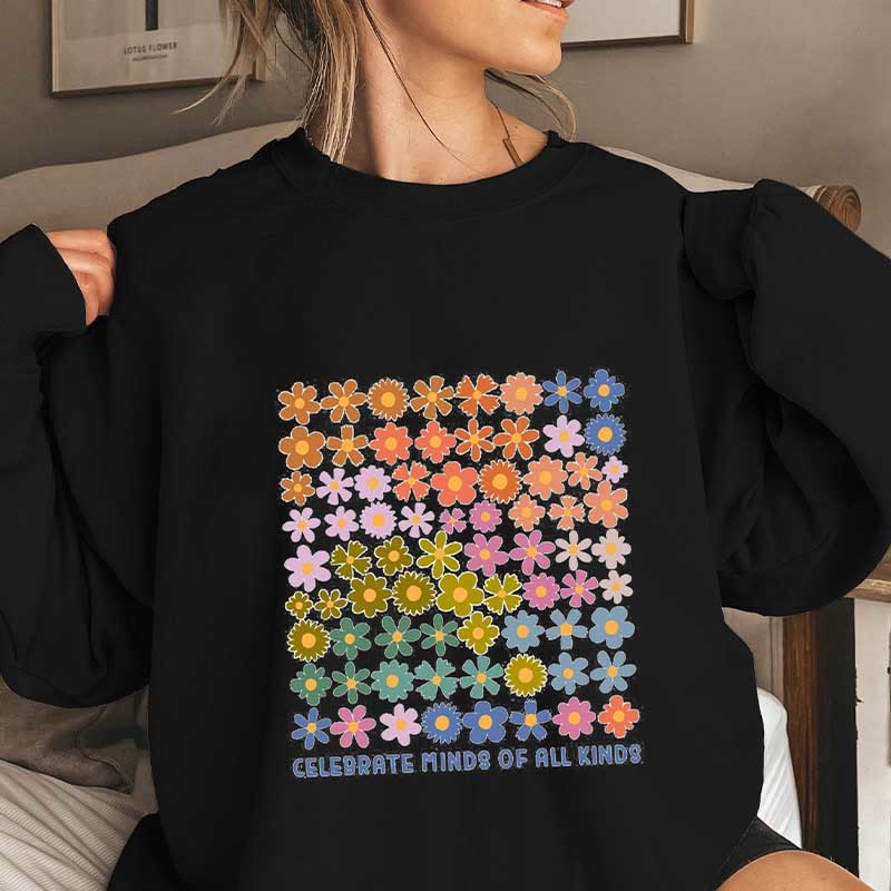 Süßes Blumen-Sweatshirt in Übergröße
