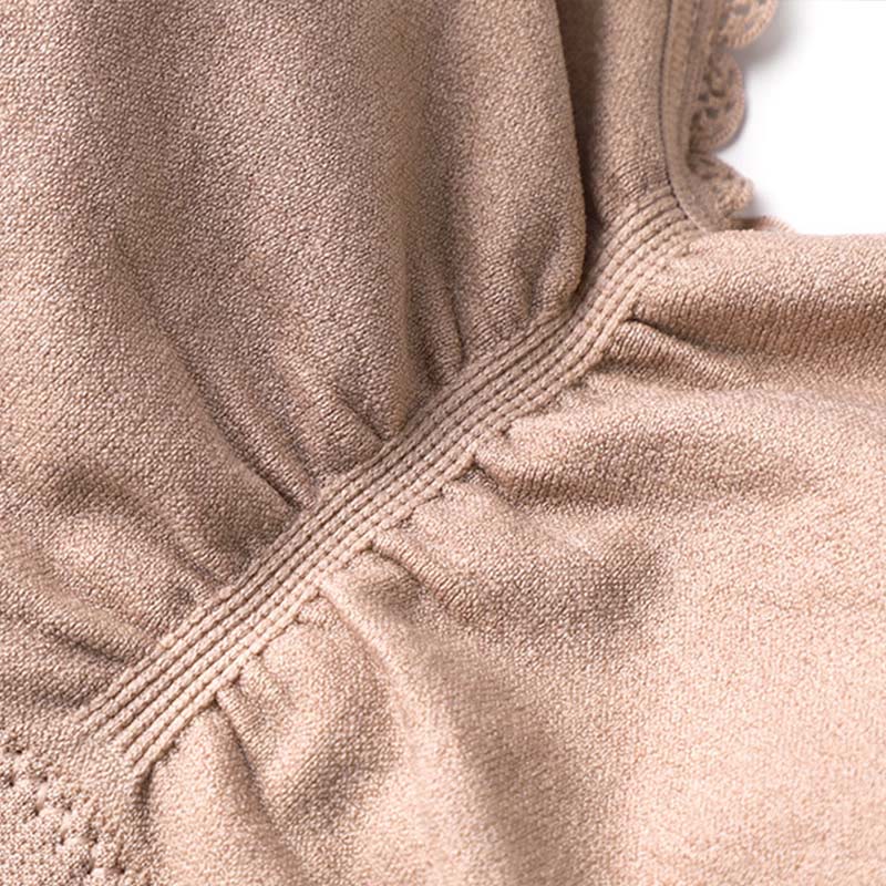 Nahtloser, einteiliger Oberbekleidungs-BH ohne Bügel in Übergröße