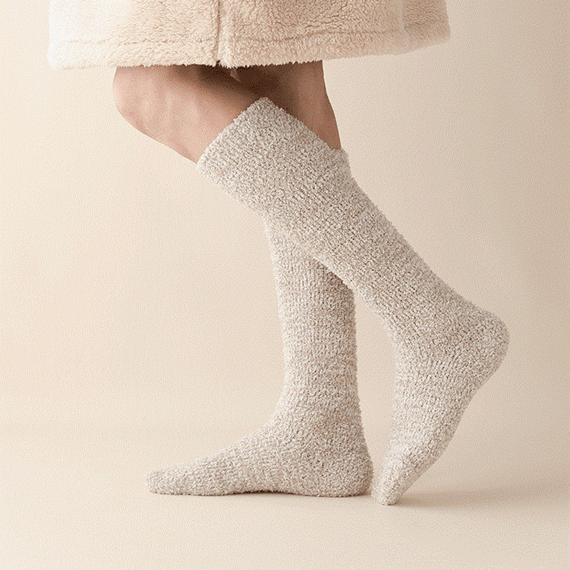 Verdickende Kniestrümpfe in Übergröße (3 Paar) - image 1