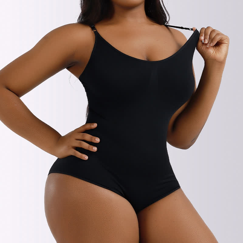 Nahtloser Shapewear-Body mit Hüftlifting in Übergröße, einteilig