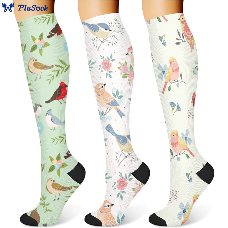Kompressionsstrümpfe mit Frühlingsblumen und Vögeln (3 Paar) - image 1