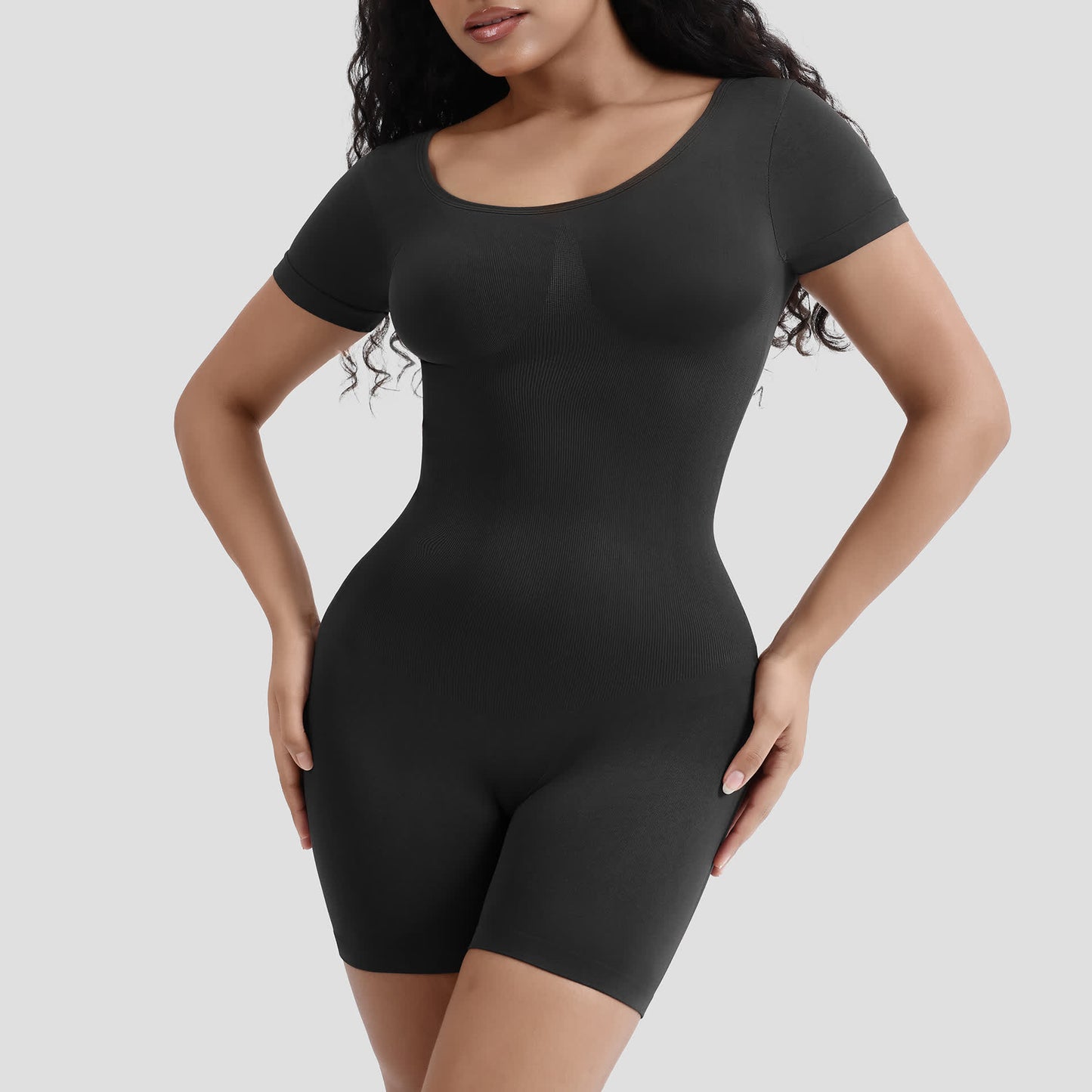 Einfarbiger, kurzärmliger Shapewear-Body