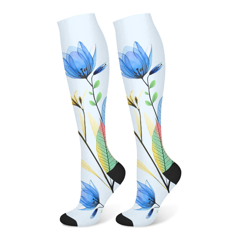 Kompressionsstrümpfe mit grünen Blättern und blauen Blumen (3 Paar) - Hellblau (1 Paar) - S/M - image 8