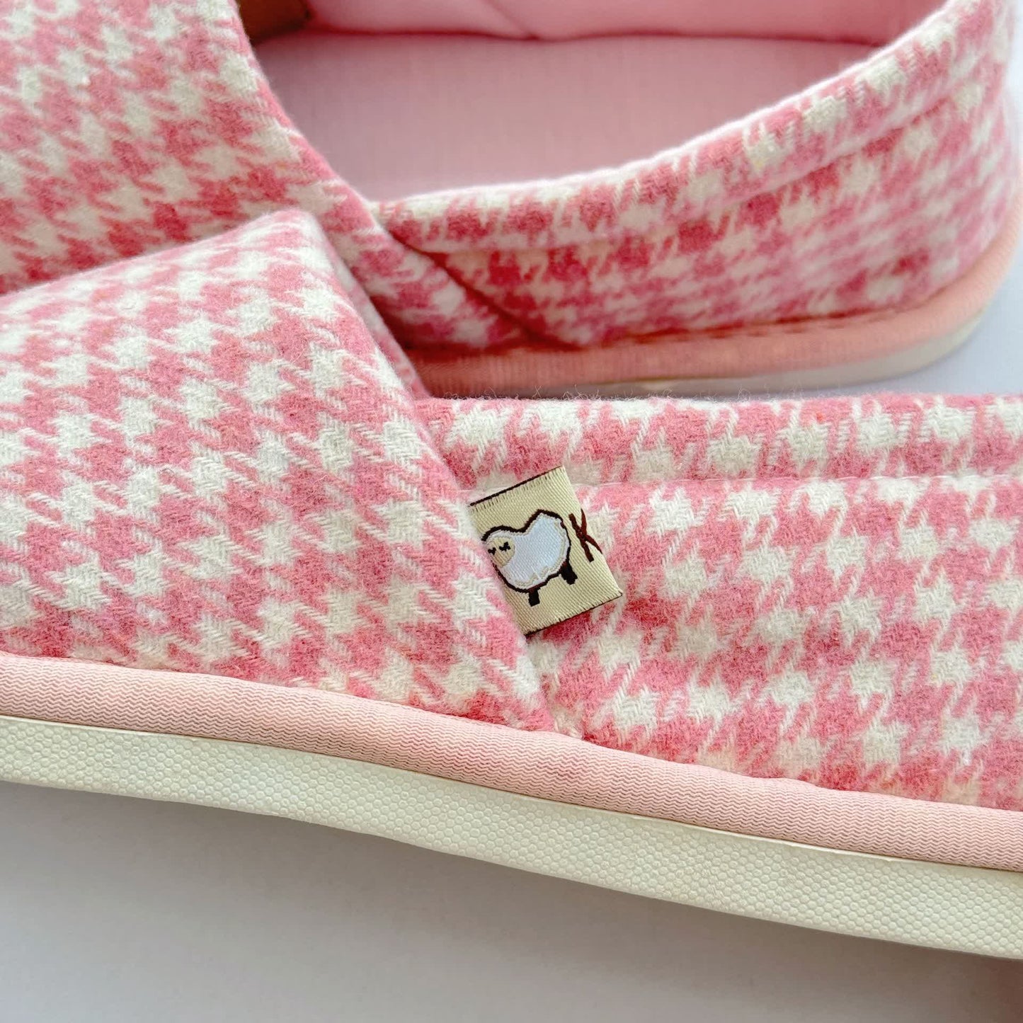 Karierte, rutschfeste, leichte Hausschuhe