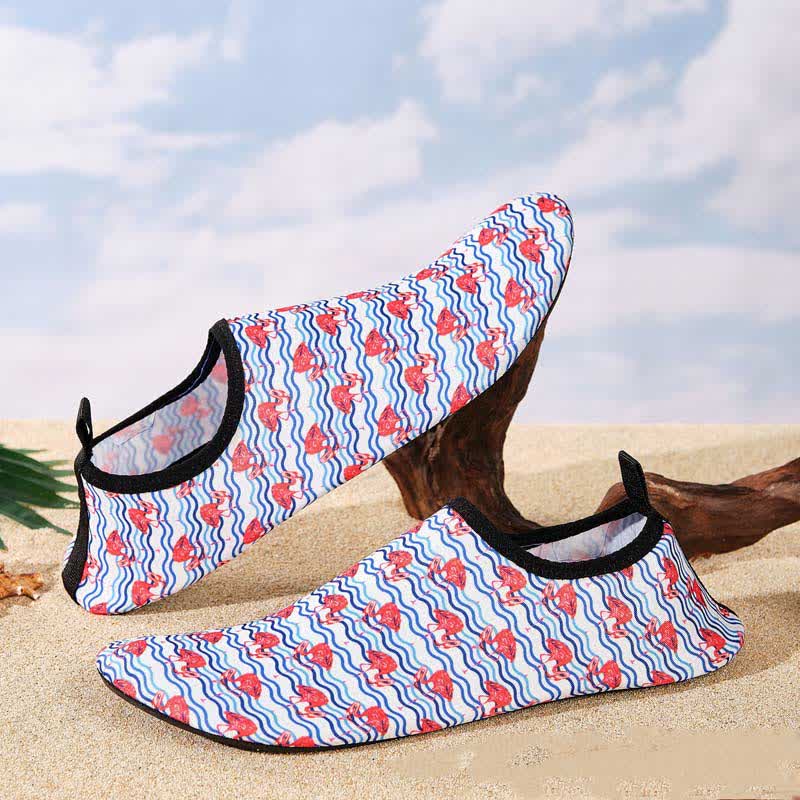 Rutschfeste, atmungsaktive Strandschuhe mit buntem Muster