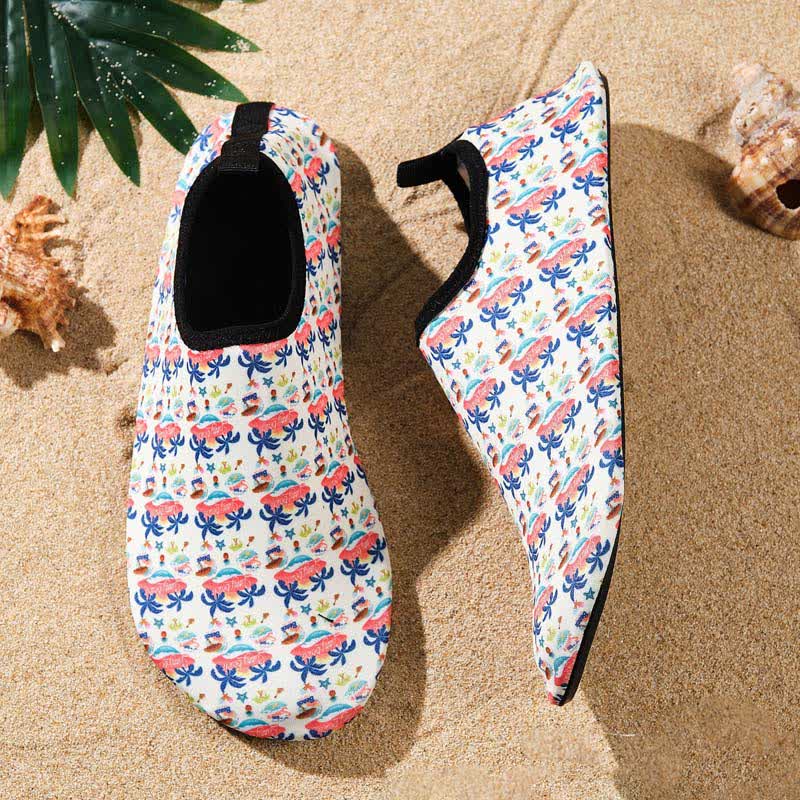 Rutschfeste, atmungsaktive Strandschuhe mit buntem Muster