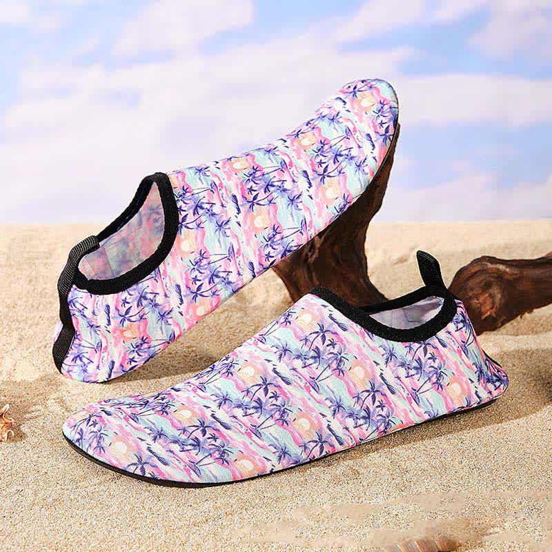 Rutschfeste, atmungsaktive Strandschuhe mit buntem Muster