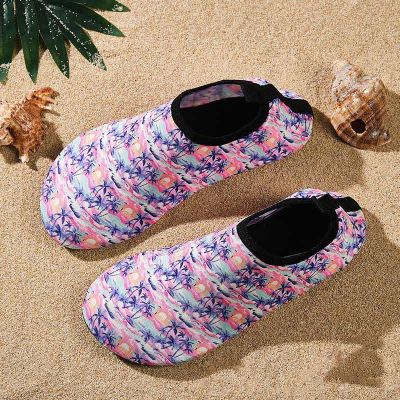 Rutschfeste, atmungsaktive Strandschuhe mit buntem Muster