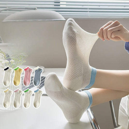 Atmungsaktive Söckchen mit farbigem Besatz (8 Paar)