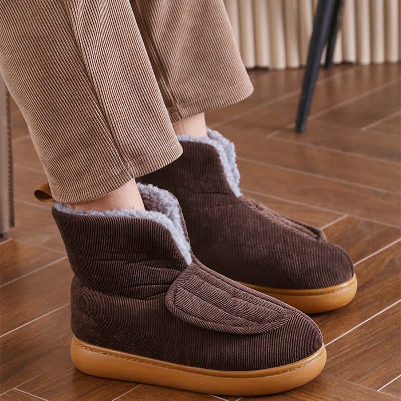 Einfarbige warme Hausschuhe mit Klettverschluss in Übergröße - image 5