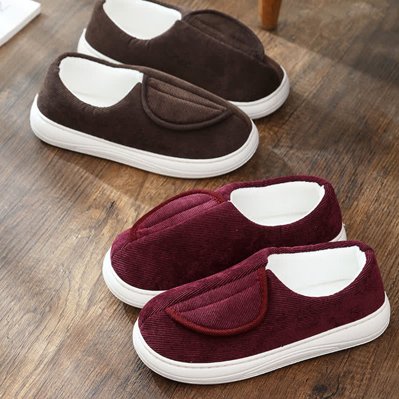 Rutschfeste, warme Hausschuhe mit Klettverschluss in Übergröße - image 4