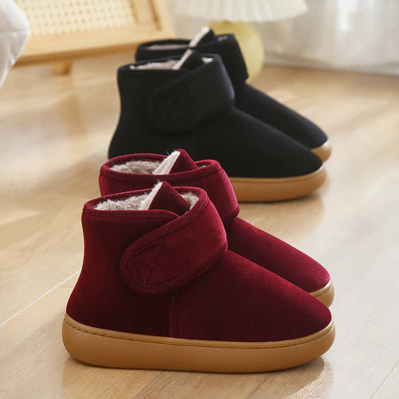 Hohe, warme Hausschuhe mit Klettverschluss - image 4