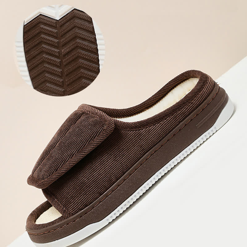 Leicht anzuziehende, rutschfeste Hausschuhe mit Klettverschluss in Übergröße - image 9