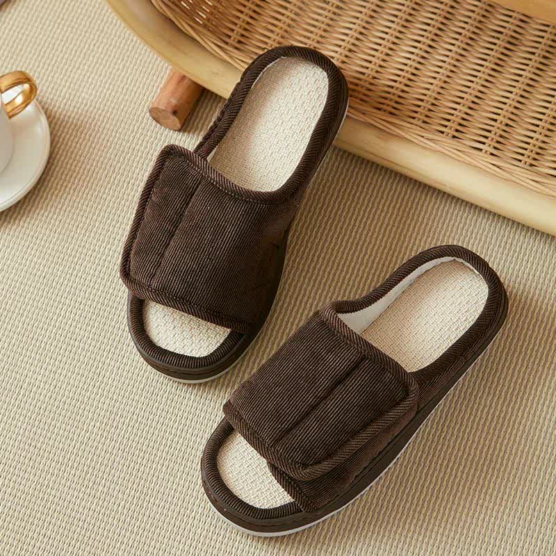 Leicht anzuziehende, rutschfeste Hausschuhe mit Klettverschluss in Übergröße - image 8