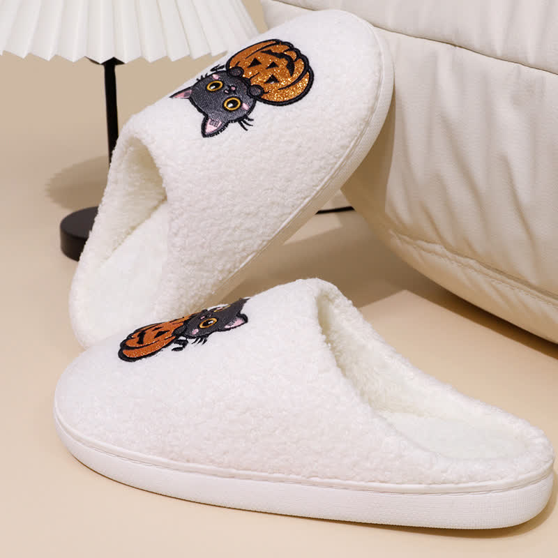 Hausschuhe mit Halloween-Kürbis- und Katzen-Print in Übergröße - image 3