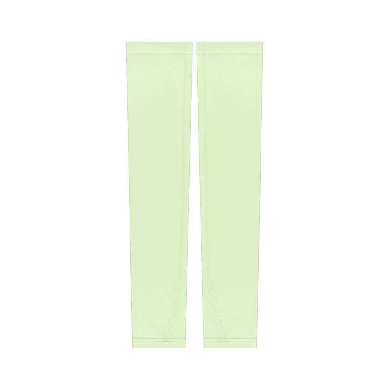 Elastische, atmungsaktive Armstulpen zum Sonnenschutz im Freien