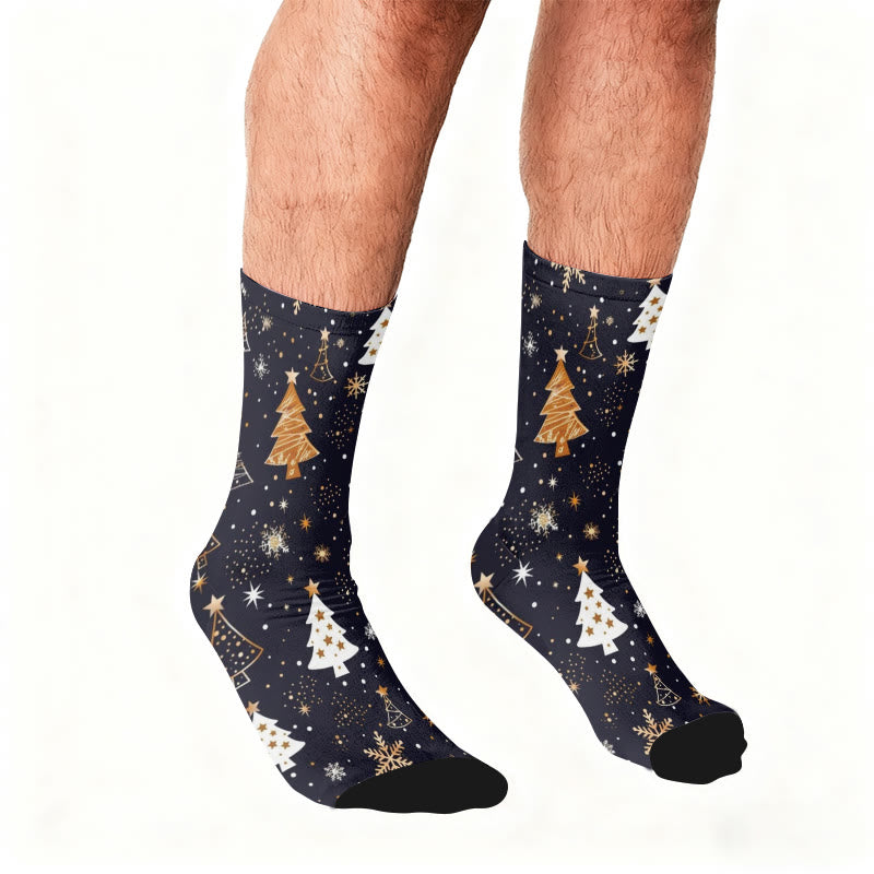 Viertelsocken mit Weihnachtsbaum und Schneeflocke in Übergröße - image 2