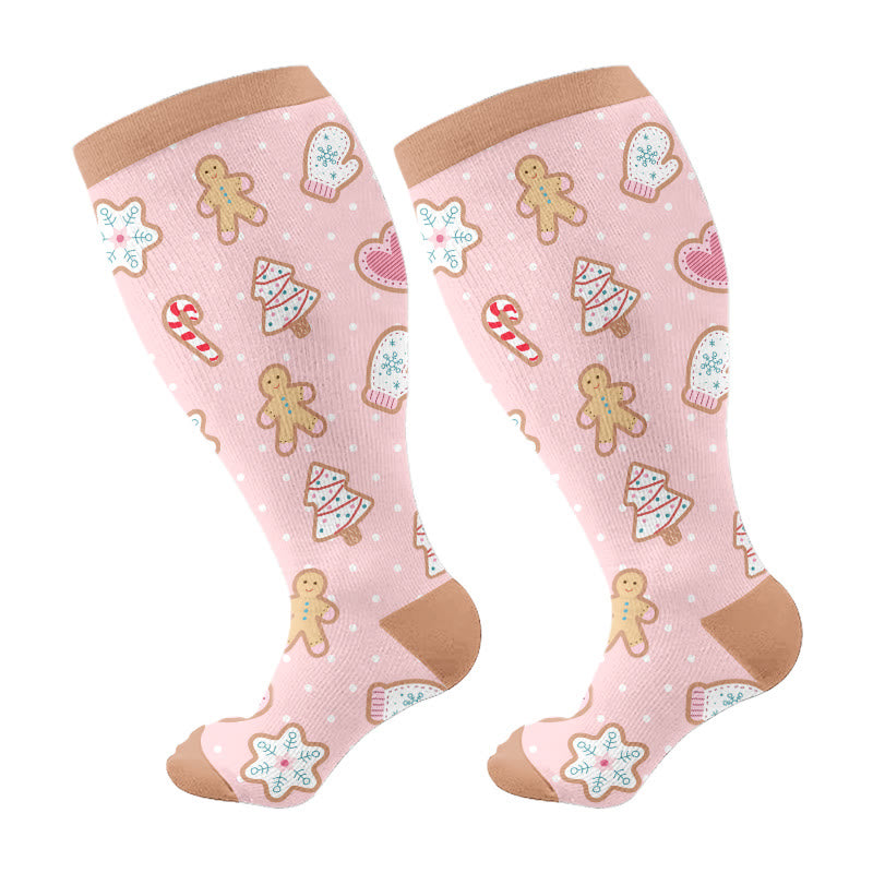Kompressionsstrümpfe in Übergröße mit Schneemann, Elch und Lebkuchenmann (3 Paar) - Rosa - 4XL - image 6