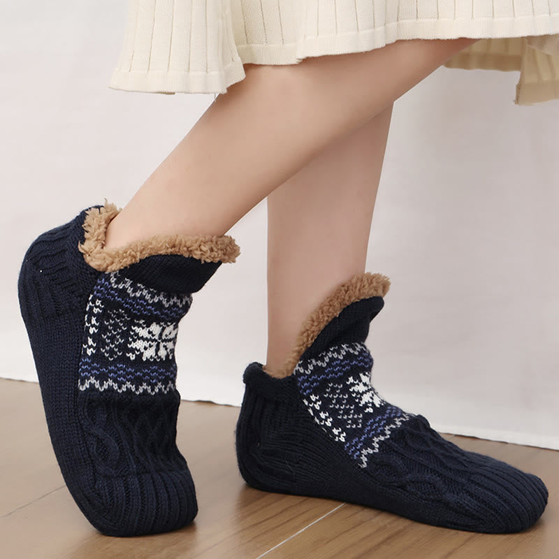 Plus Size Schneeflocken-Haussocken - image 21