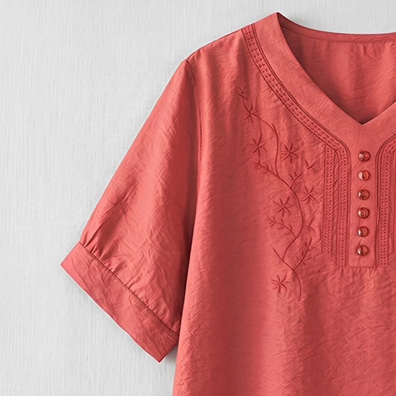Bestickte, lässige Bluse in Übergröße - image 21