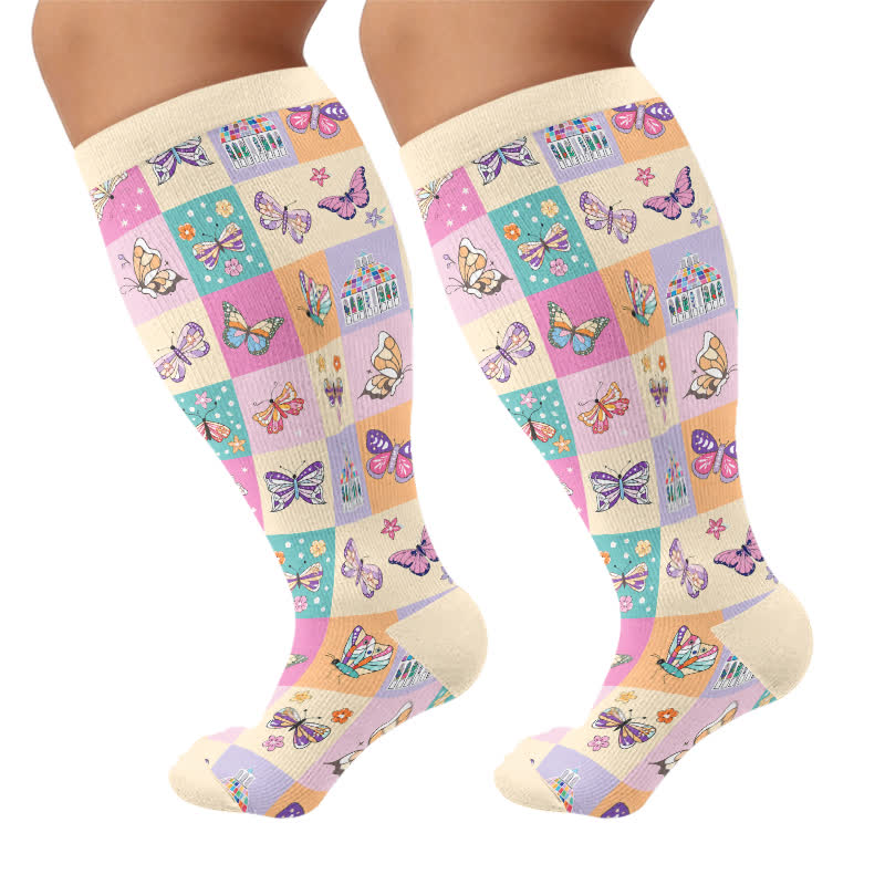 Pastellfarbene Schmetterlings-Kompressionsstrümpfe in Übergröße - Beige (1 Paar) - 4XL - image 10