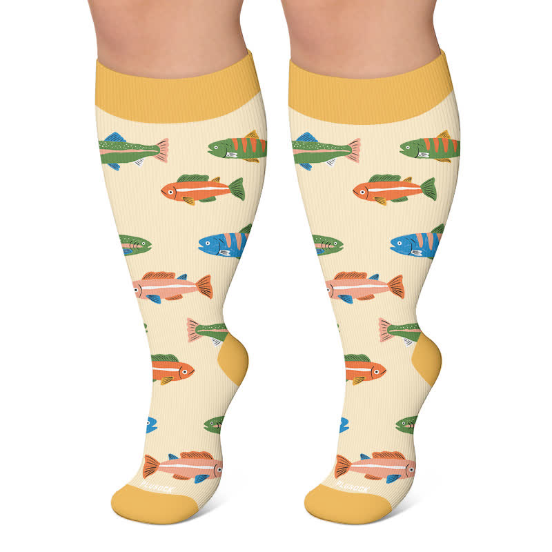 Kompressionsstrümpfe mit verspieltem Fischmotiv in Übergröße - Gelb - 4XL - image 6
