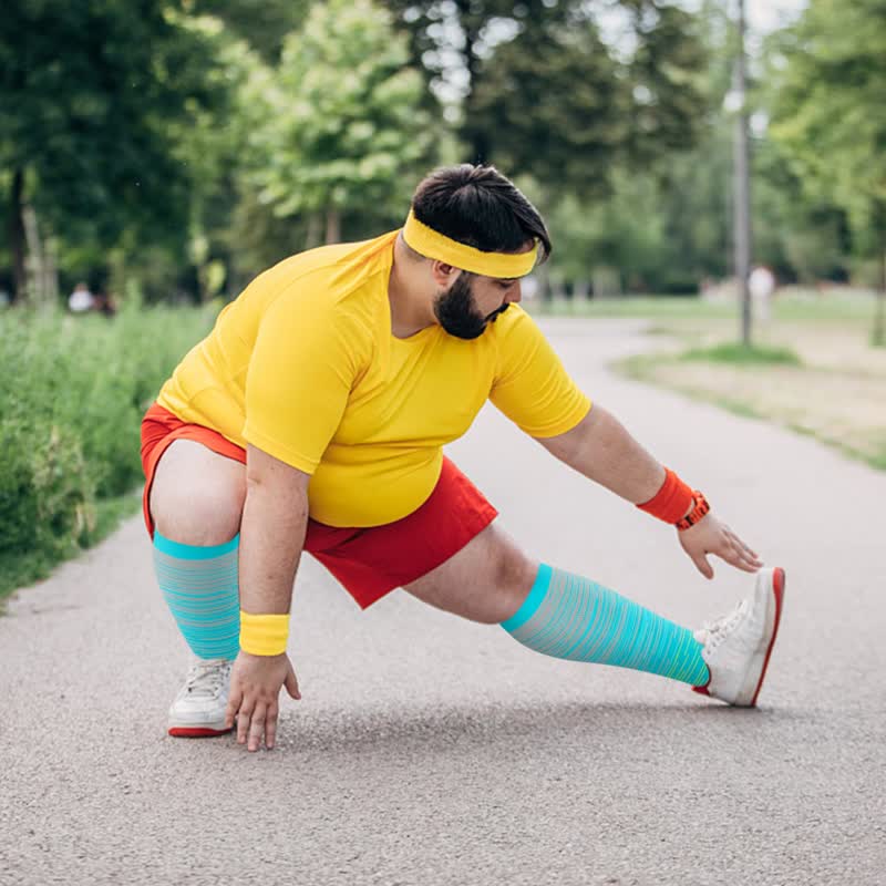 Kompressionsstrümpfe mit hellen Streifen in Übergröße 2XL–7XL