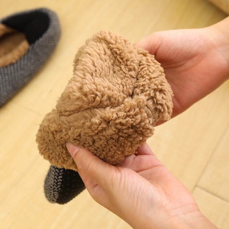 Flauschige Hausschuhsocken in Übergröße (2 Paar) - image 1
