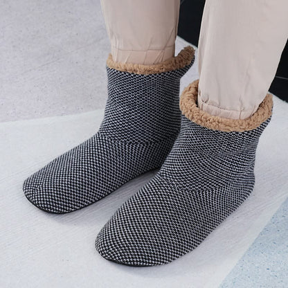 Rutschfeste Fleece-Hausschuhsocken in Übergröße (2 Paar)