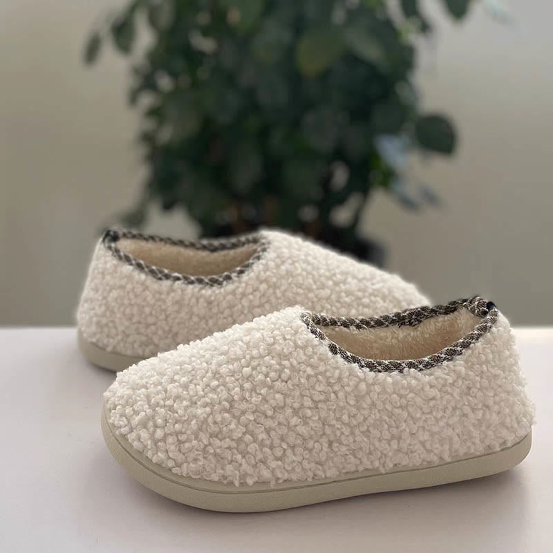 All-Inclusive-Hausschuhsocken in Übergröße - image 3