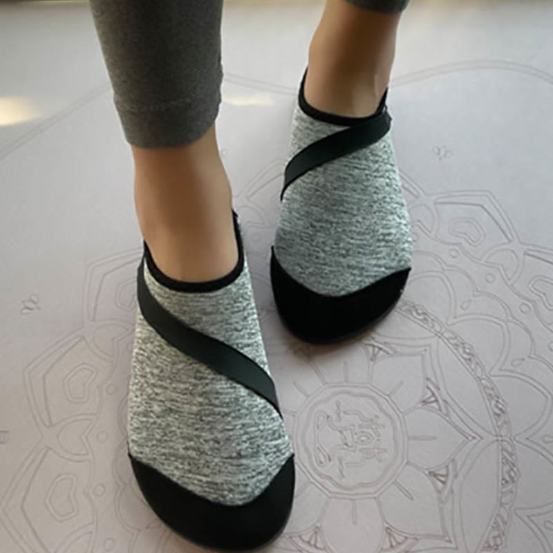 Indoor-Fitness-Hausschuhsocken in Übergröße - image 3