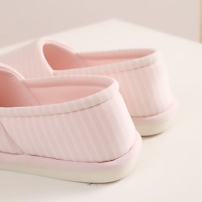 Gestreifte Slipper-Socken in Übergröße