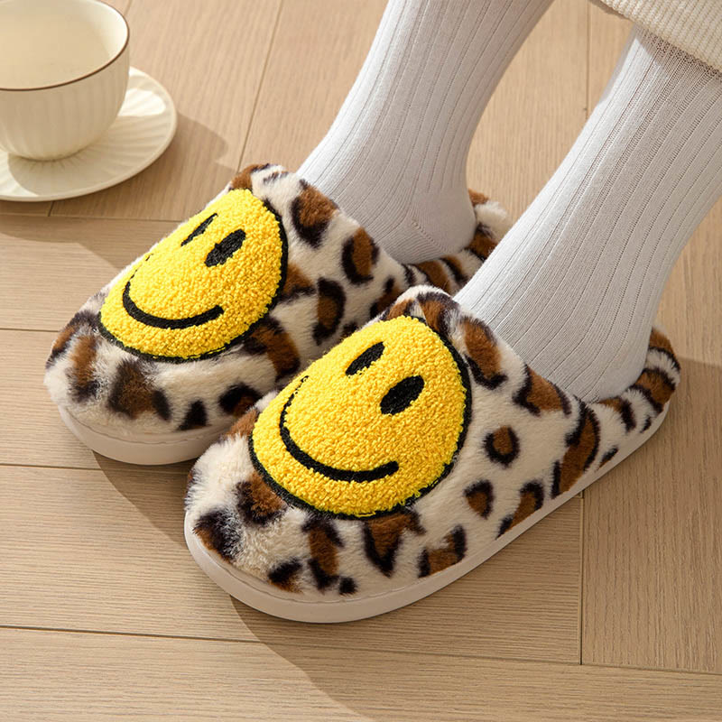 Gelbe Hausschuhe mit Smiley-Motiv in Übergröße
