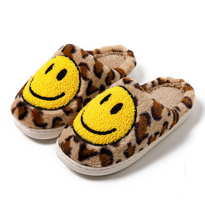 Gelbe Hausschuhe mit Smiley-Motiv in Übergröße