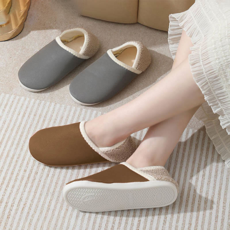 2-in-1-Hausschuhsocken in Übergröße - image 0