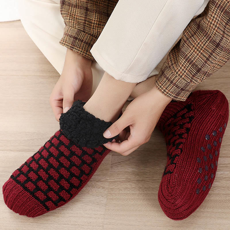 Übergröße Slipper-Socken mit rechteckigem Gittermuster - image 2