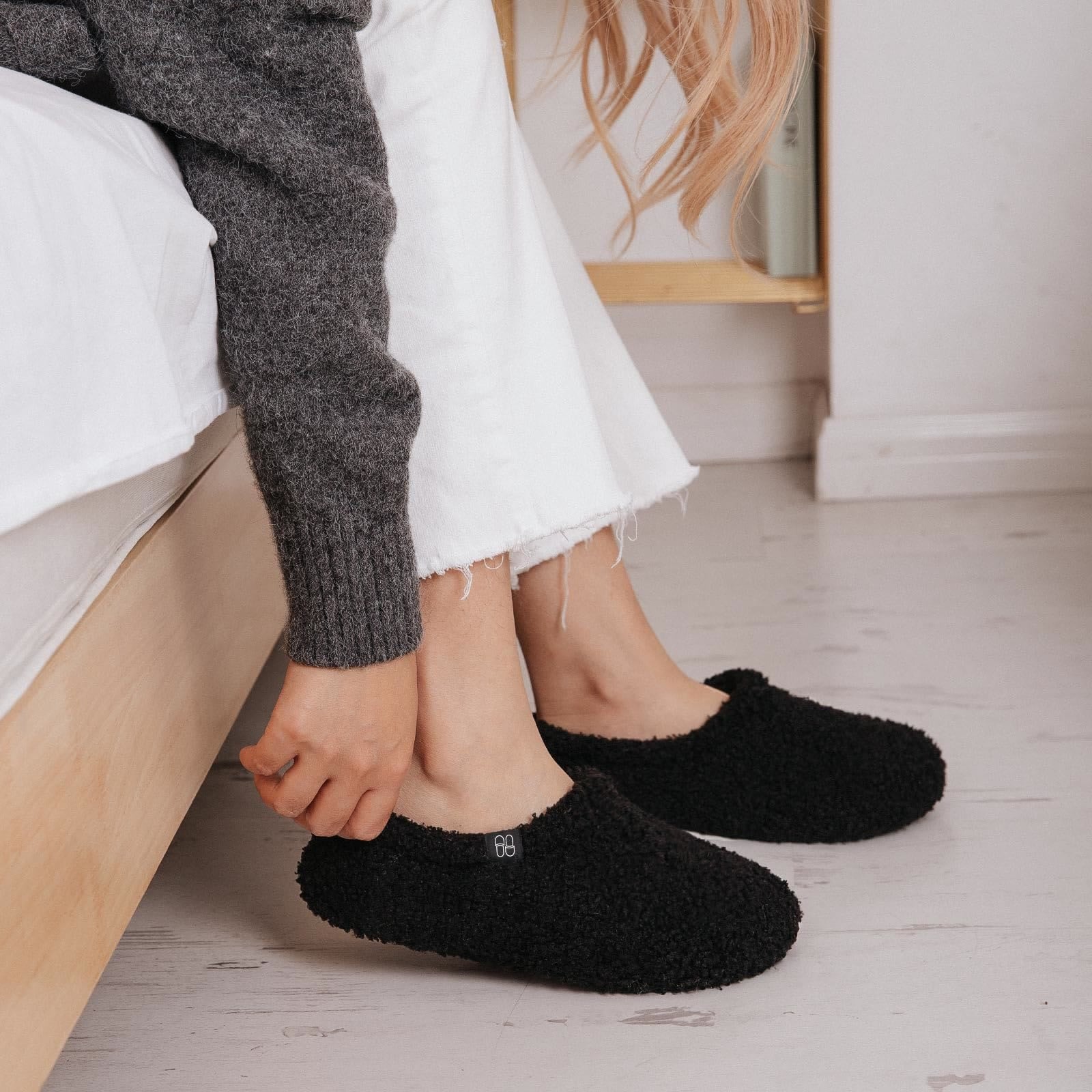 Leise Slipper-Socken in Übergröße - image 6