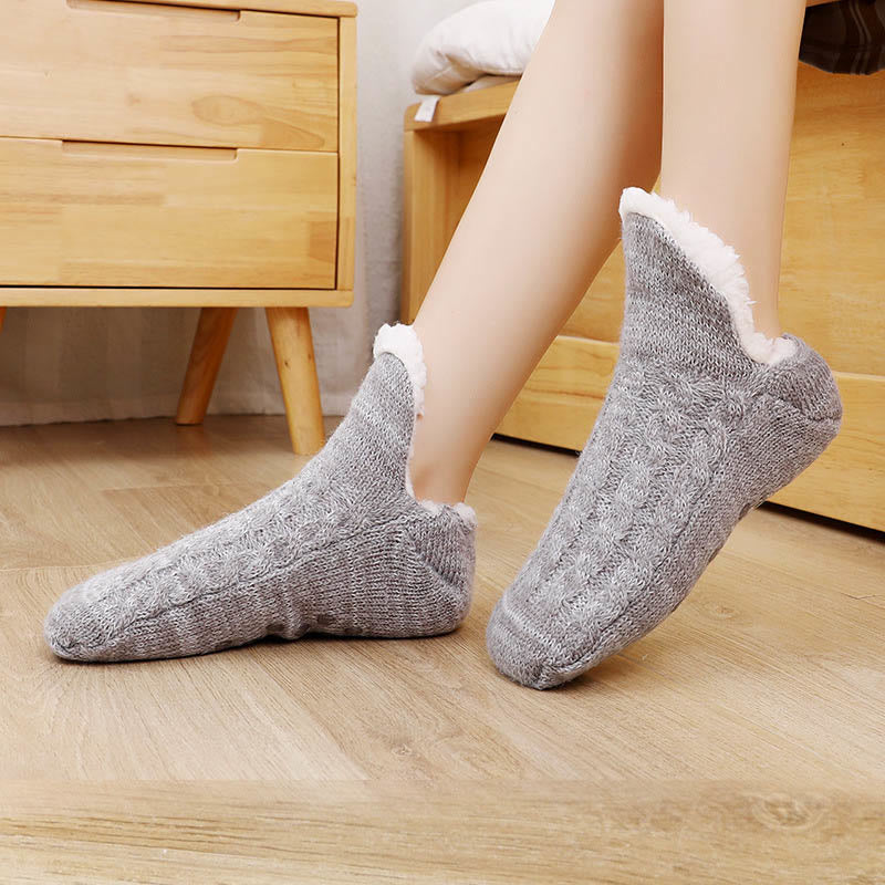 Plüsch-Slipper-Socken in Übergröße - Grau - EU40-43 (US7-9) - image 5
